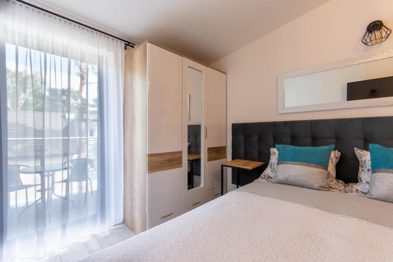Illusione Apartment โปเบียโรโว ภายนอก รูปภาพ