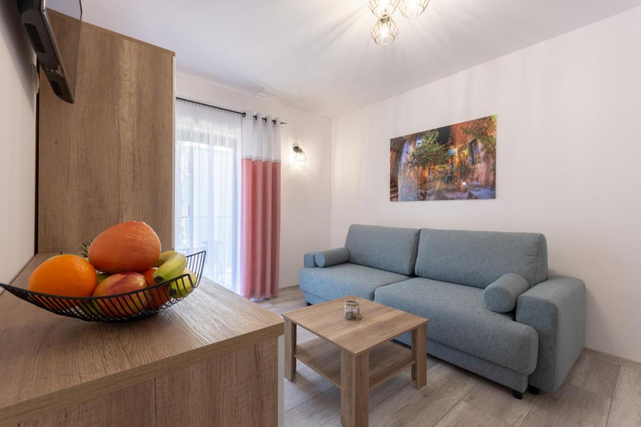Illusione Apartment โปเบียโรโว ภายนอก รูปภาพ