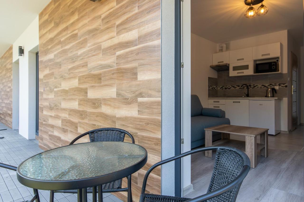 Illusione Apartment โปเบียโรโว ภายนอก รูปภาพ