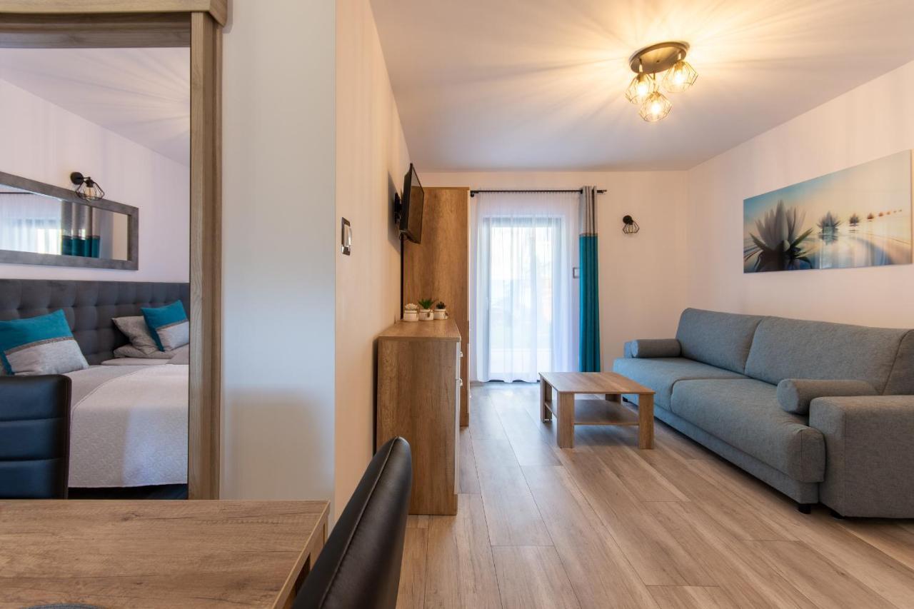 Illusione Apartment โปเบียโรโว ภายนอก รูปภาพ